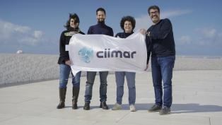 People CIIMAR flag