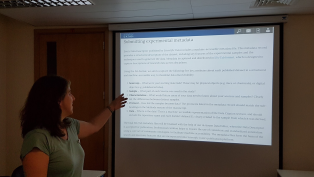 Inês Chaves presenting